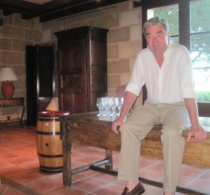 Chevalier Olivier bench 300x279 Domaine de Chevalier Graves Pessac Leognan Bordeaux Wine