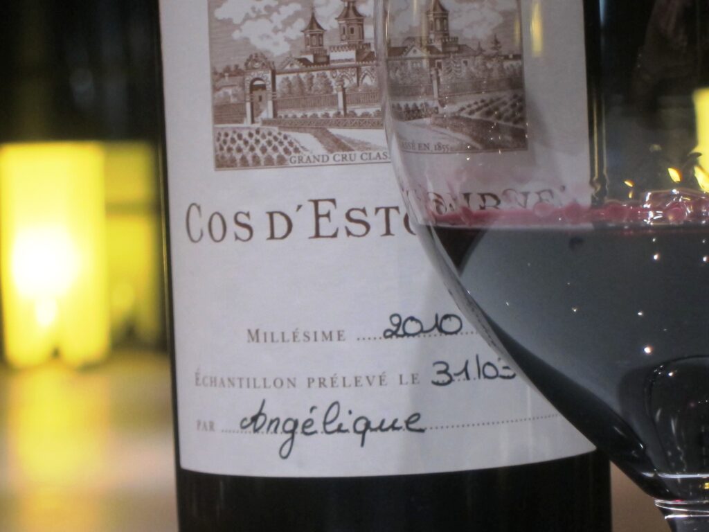 2010 april cos glass1 1024x768 2010 St. Estephe Bordeaux Wine Guide Reviews Tasting Notes