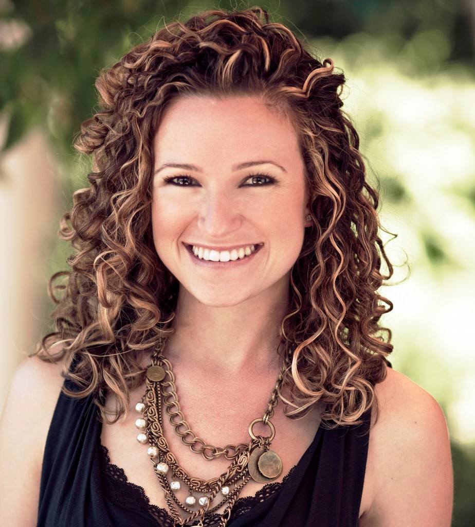 Etty head shot 924x1024 New Face of Sicily Wines, Tips on Great Wine at Fair Prices!