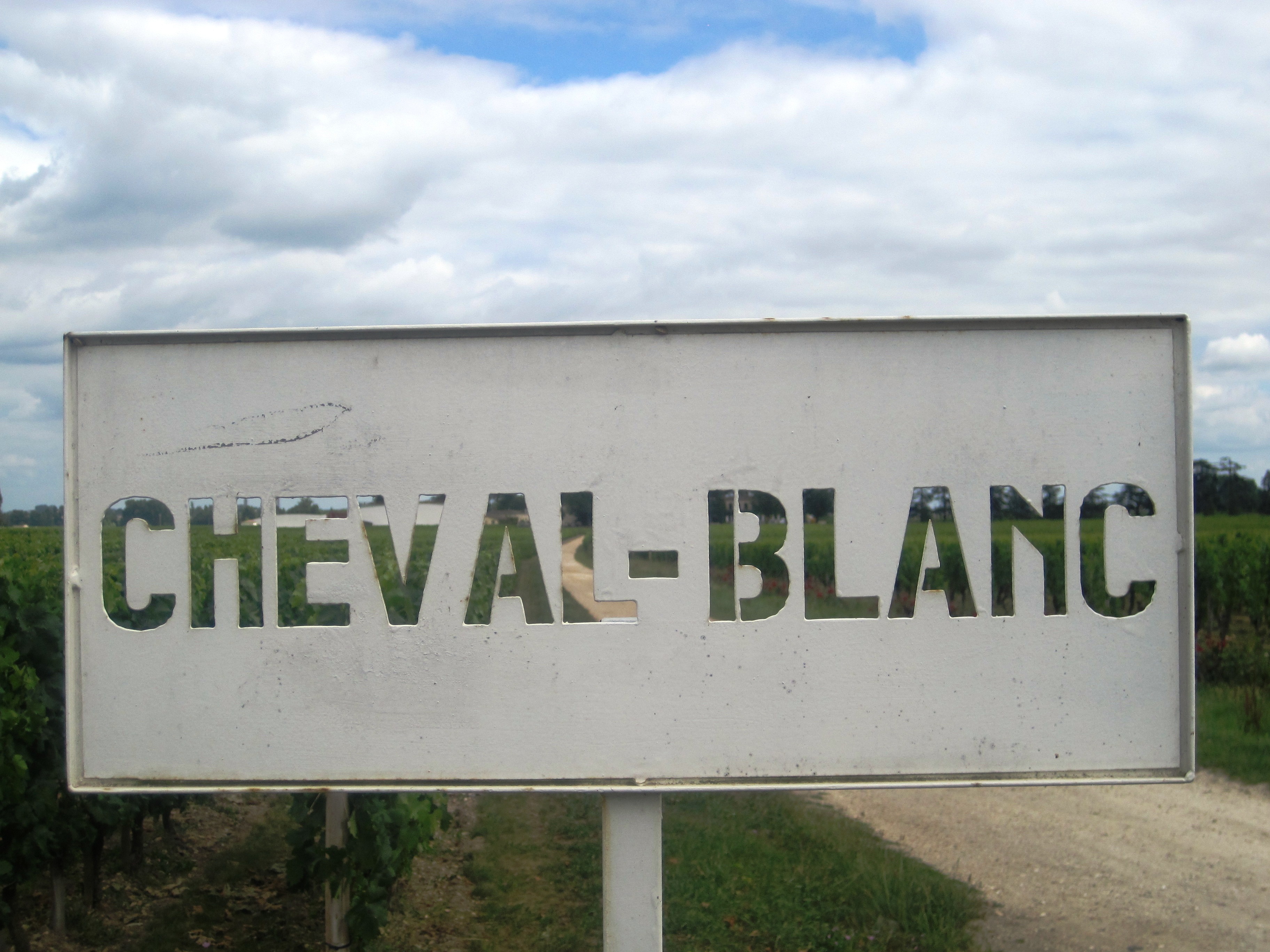 Chateau Cheval Blanc - St.-Emilion Grand Cru 2009 - Arlington Wine & Liquor