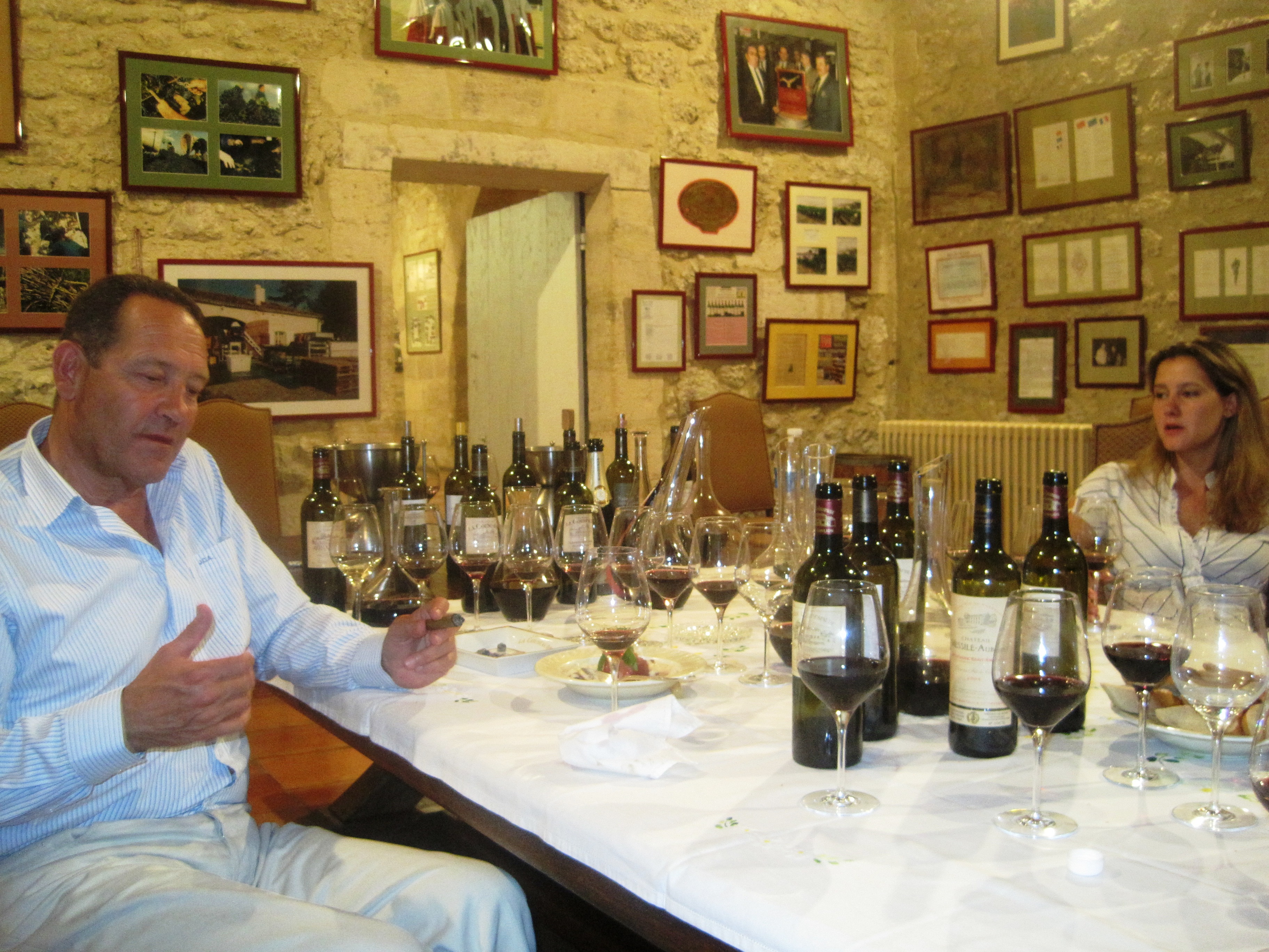 La Learn Chateau Complete Guide St. Emilion Couspaude about Wine,