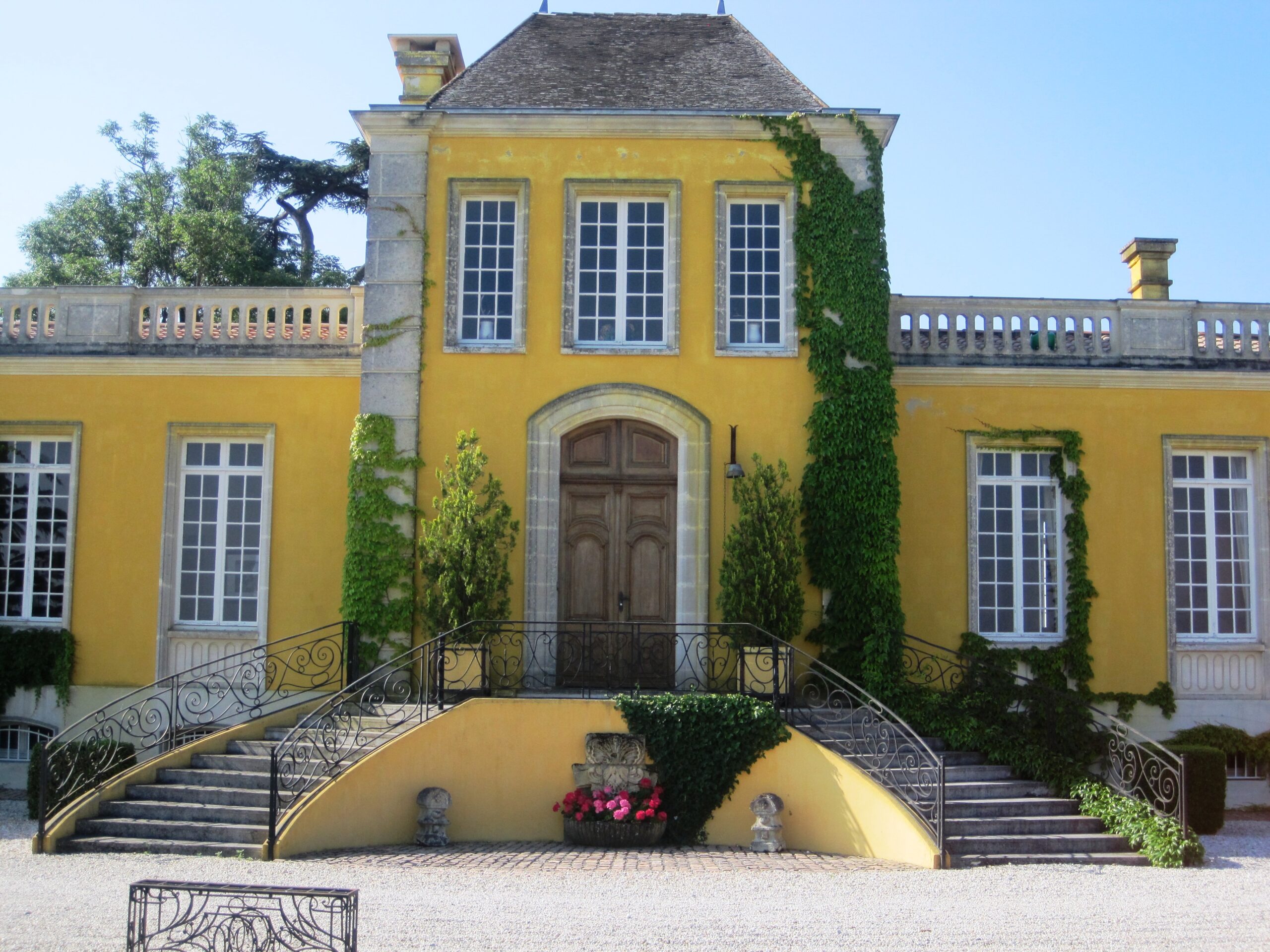 Chateau Lafon Rochet St. Estephe, Bordeaux, Complete Guide