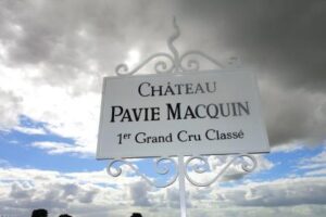 Pavie Macquin Sign St. Emilion