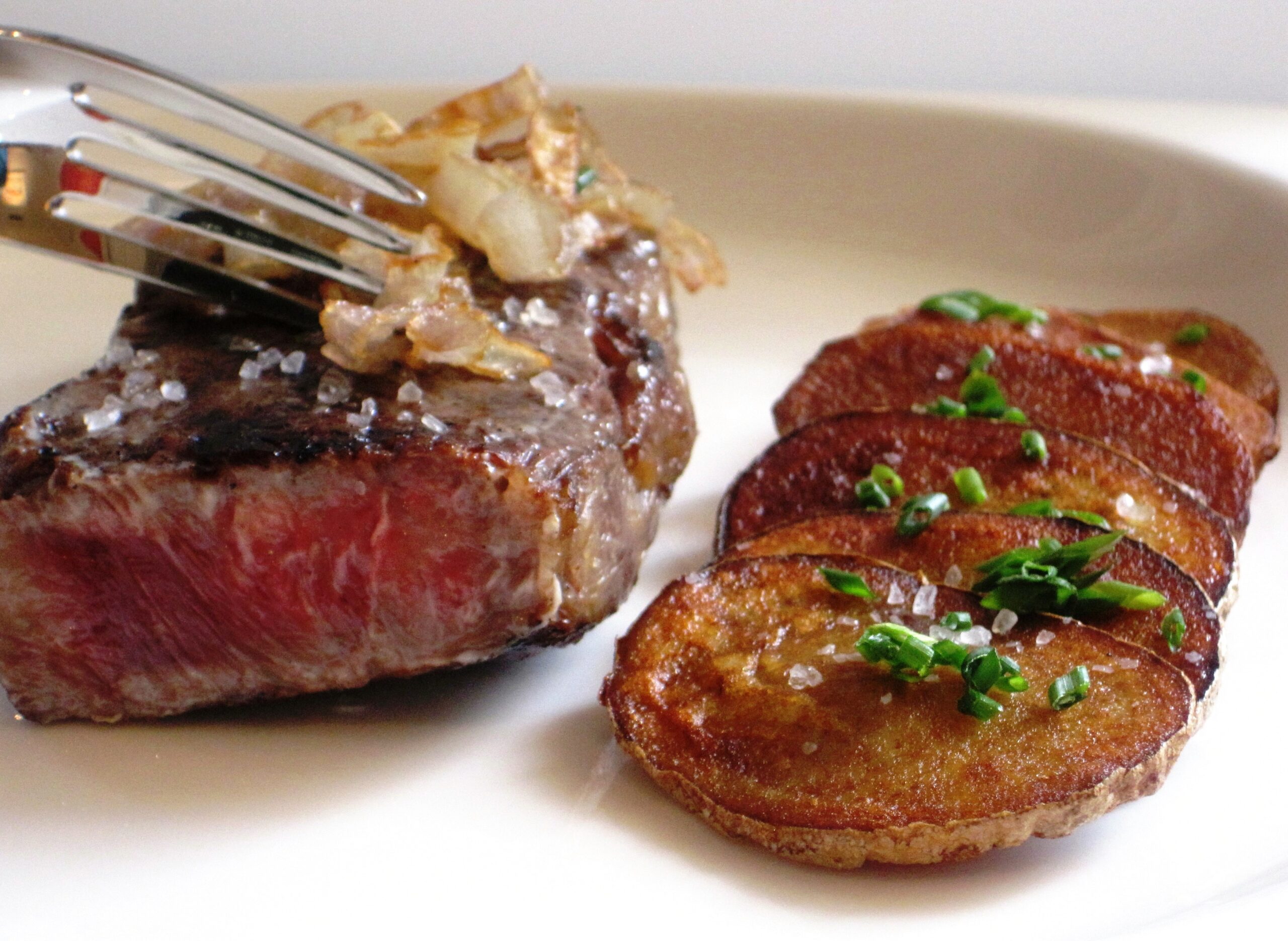 Meat and Potatoes with Bordeaux Wine Makes a Perfect Match!