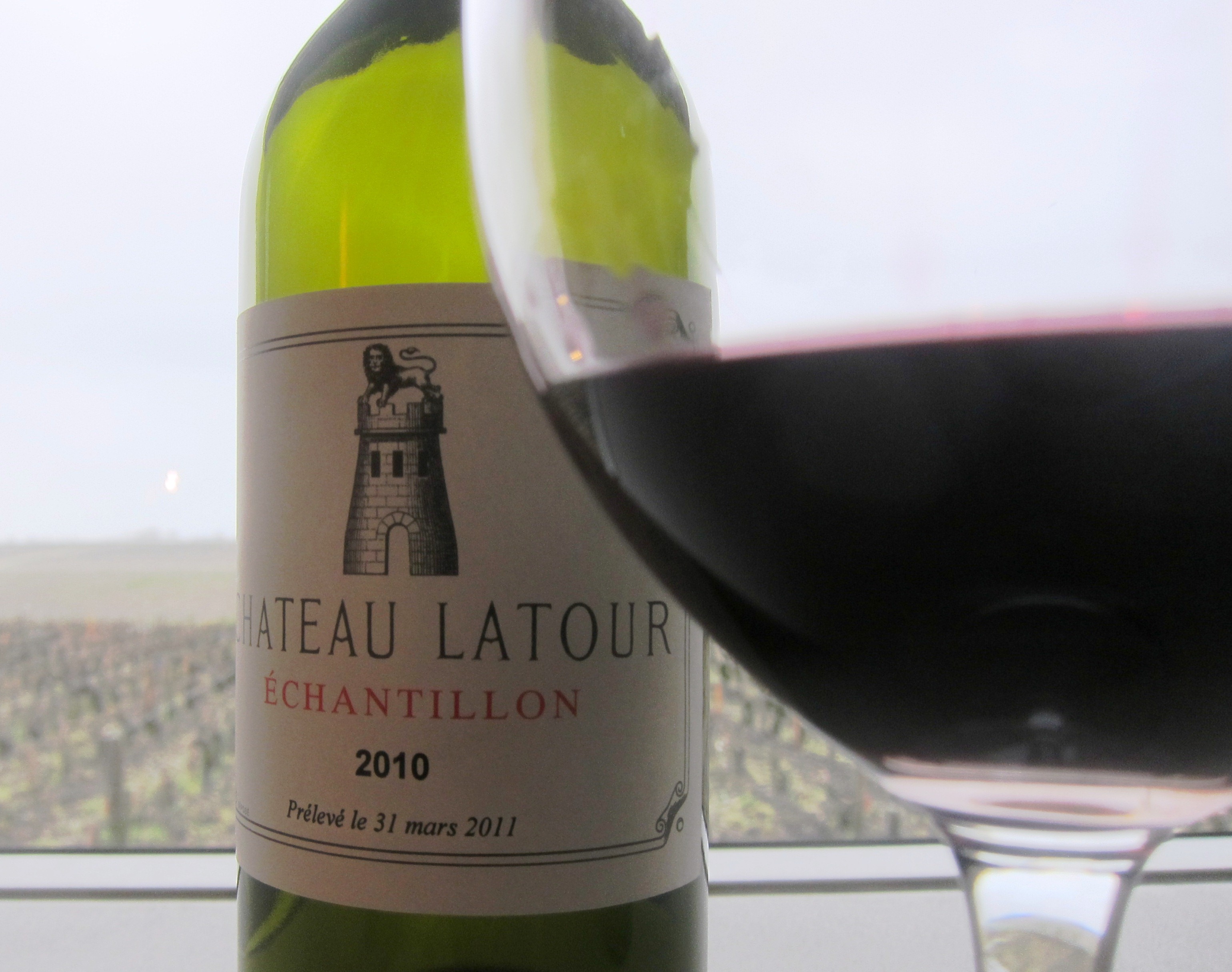 Chateau Latour Bordeaux вино. Шато Бранер Дюкрю 2010 вино. Вино Chateau cos d'Estournel. Pauillac вино. Chateau le crock